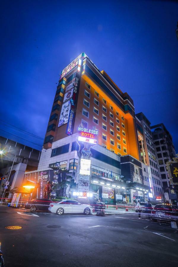 Hotel Noblesse Seul Exterior foto