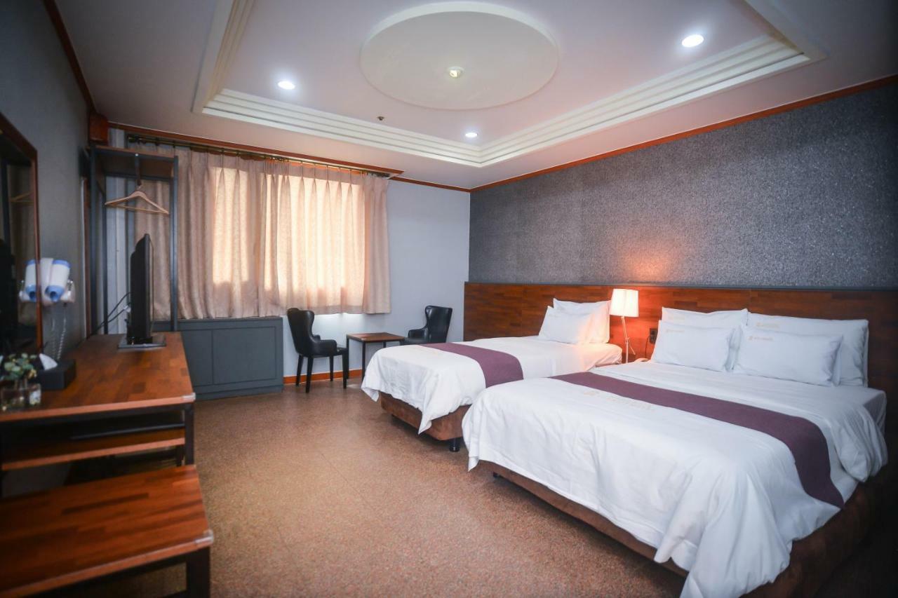 Hotel Noblesse Seul Exterior foto